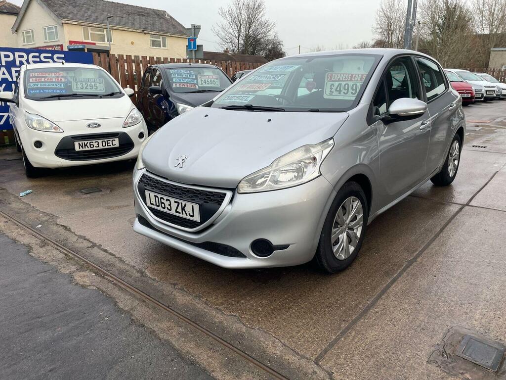 Peugeot 208 Hatchback 1.4 Hdi Access Euro 5 201319 LD63ZKJ Silver #3