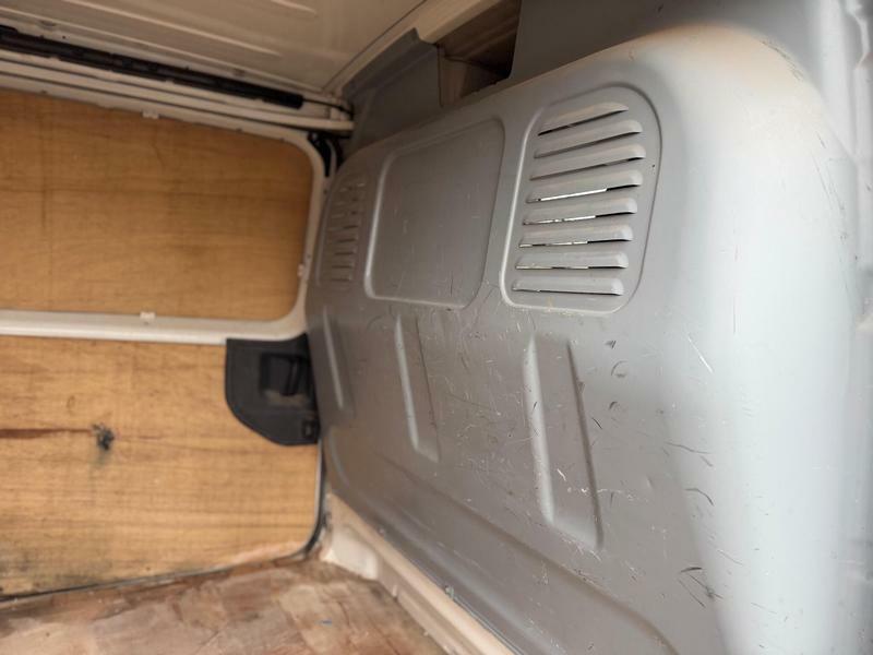 Citroen Dispatch 2L Xtr White #23