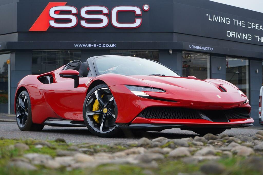 Ferrari Sf90 Spider 4.0T V8 7.9Kwh F1 Dct 4Wd Euro 6 Ss Red