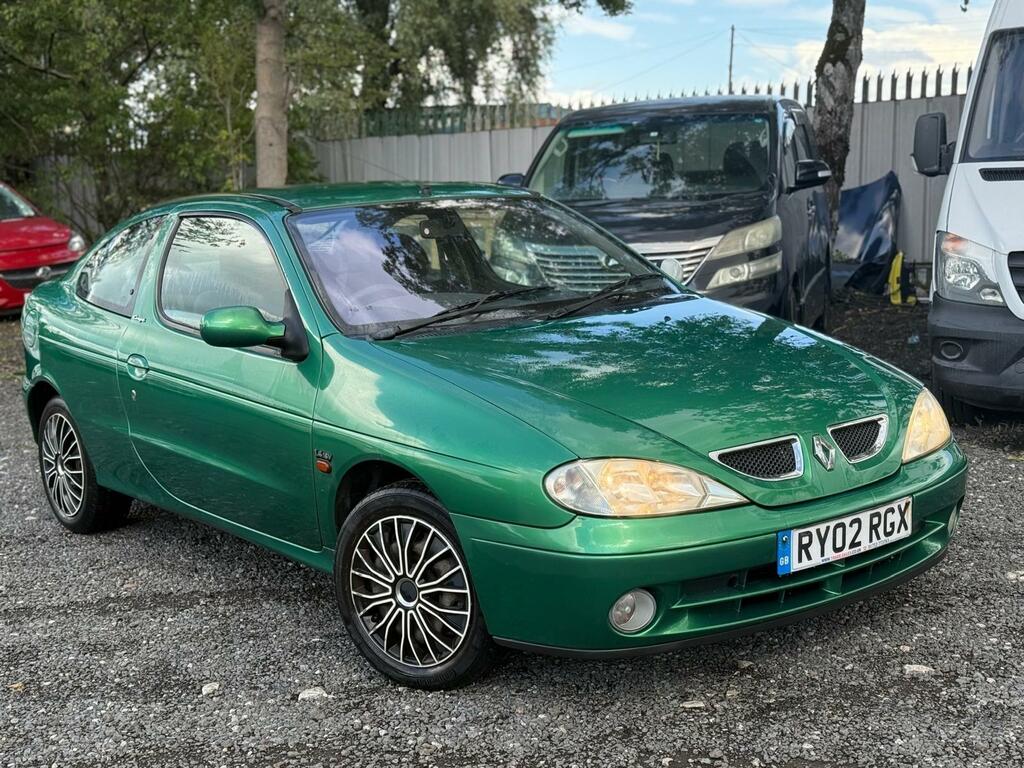 Renault Megane 1.6E 2dr Brown #1