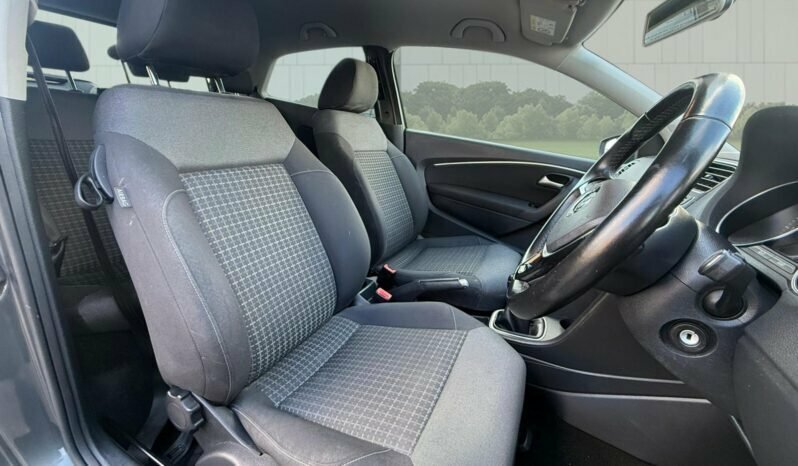 Volkswagen Polo Hatchback MH65GKD Grey #3