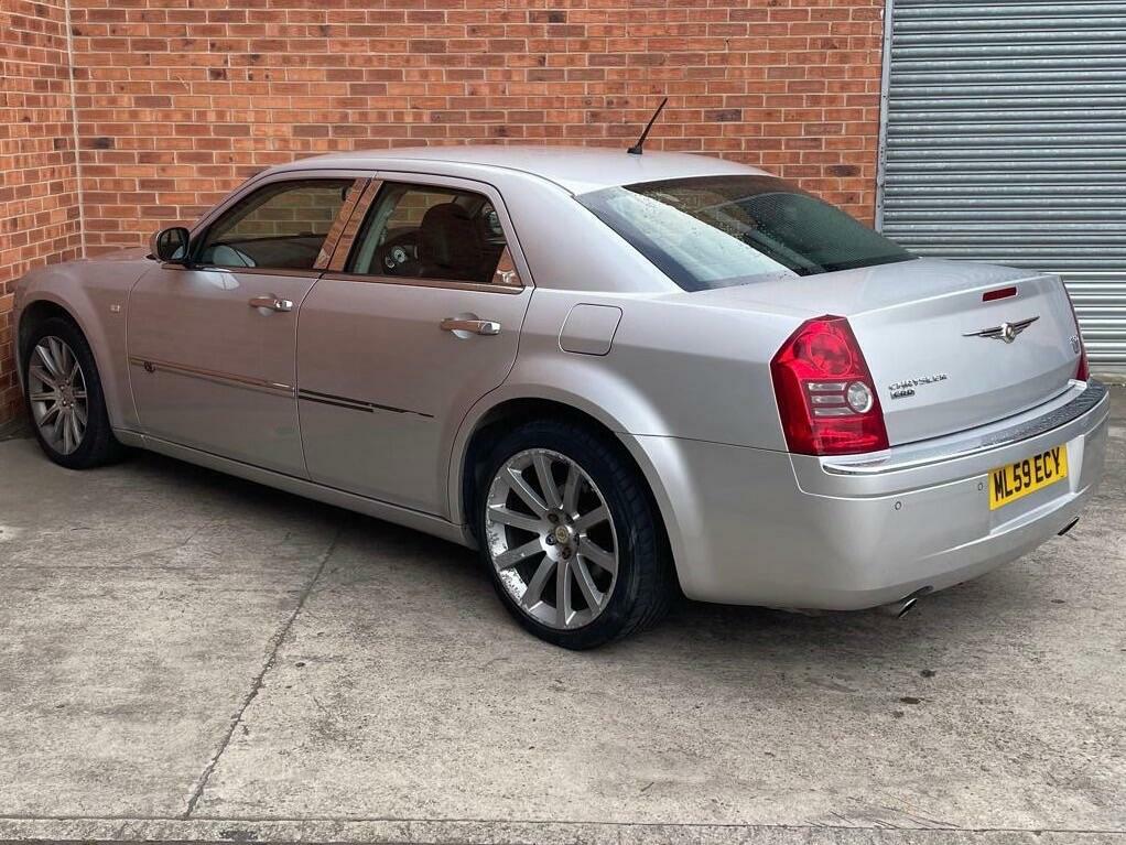 Chrysler 300C 3.0 Crd V6 Lux Silver #4