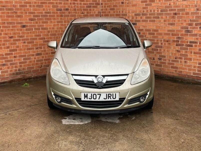 Vauxhall Corsa 1.4I 16V Design Ac MJ07JRU Gold #2