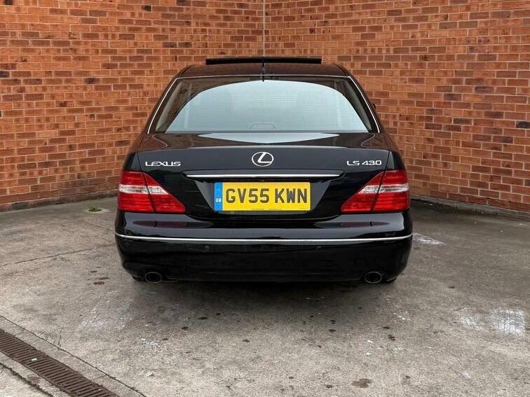Lexus LS 4.3 430 Black #5