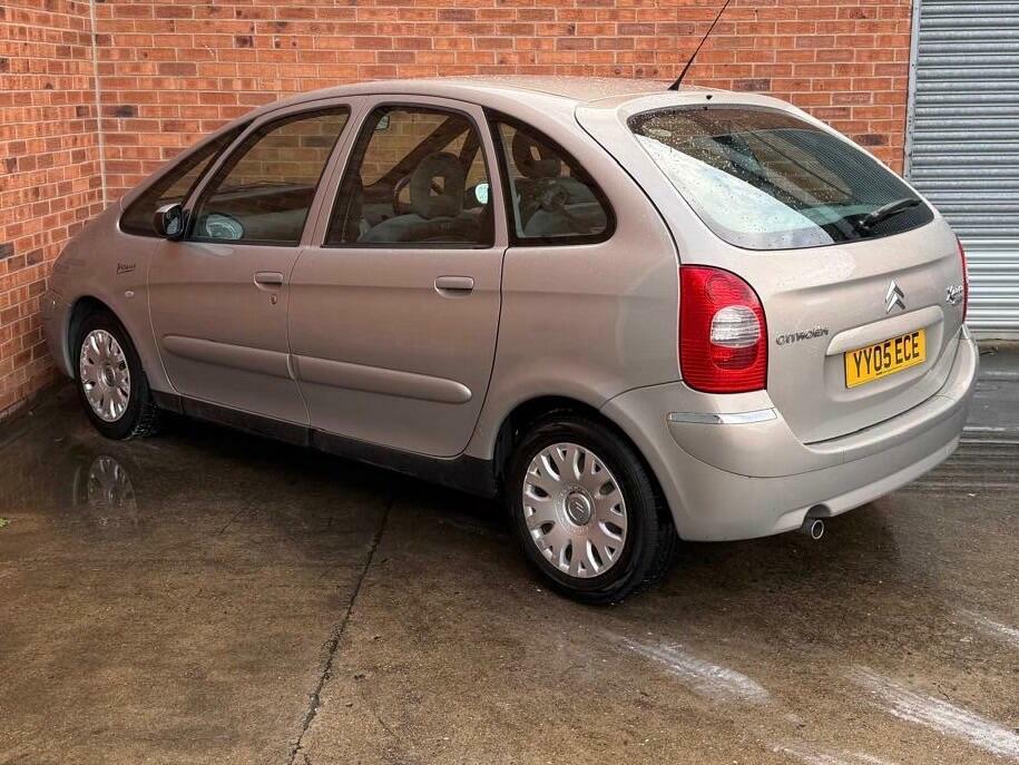Citroen Xsara Picasso 1.6I Desire Beige #4