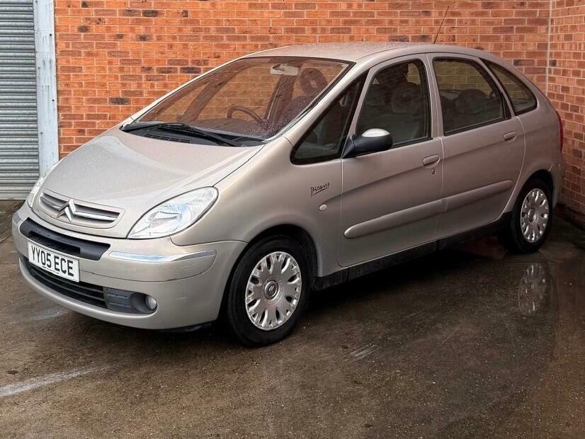 Citroen Xsara Picasso 1.6I Desire Beige #3