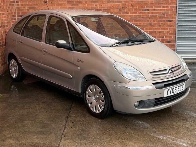 Citroen Xsara Picasso 1.6I Desire Beige