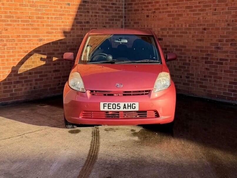 Daihatsu Sirion 1.3 Se Red #2