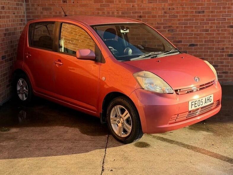 Daihatsu Sirion 1.3 Se Red