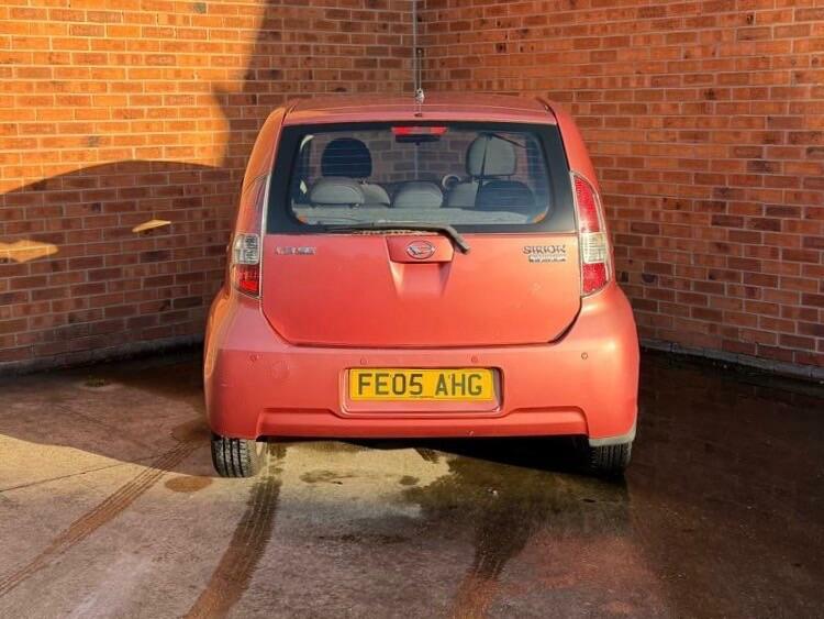 Daihatsu Sirion 1.3 Se Red #5
