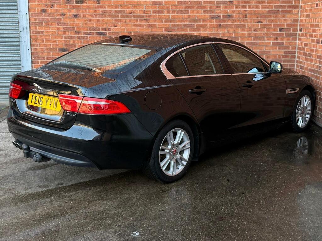 Jaguar XE 2.0D Prestige Euro 6 Ss PE16YYN Black #6