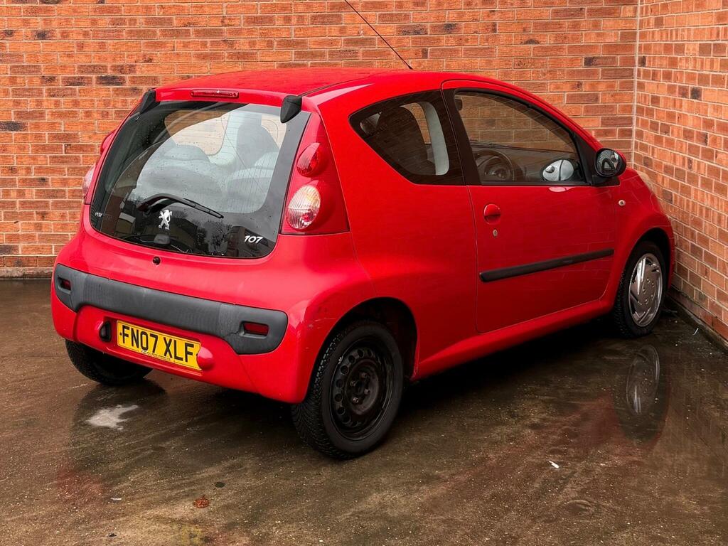 Peugeot 107 1.0 12V Urban 2 Tronic Euro 4 Red #6