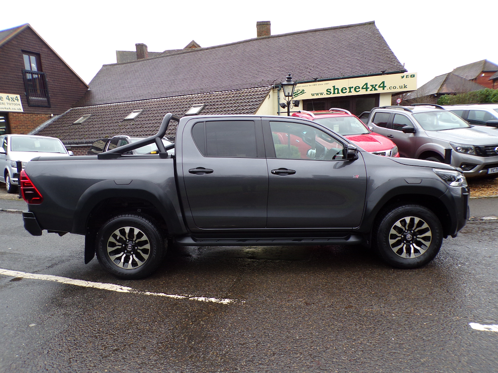 Toyota HILUX 2.8 D-4d Gr Sport Pickup Double Cab Aut ML73LXJ Grey #6