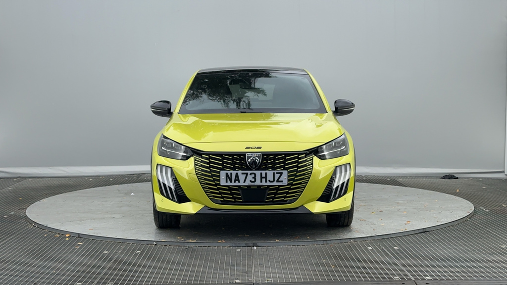 Peugeot e-208 51Kwh Gt Hatchback 7.4Kw Charge Yellow #3