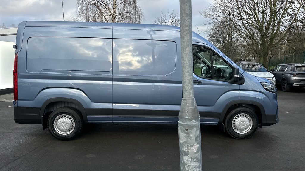 Maxus Deliver 9 2.0 D20 Panel Van Fwd L3 H2 Euro Blue #5