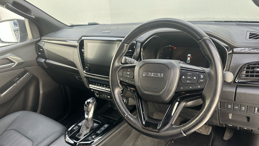 Isuzu D-Max 1.9 Td V-cross Pickup Double Cab 4 ND74OXR Grey #2