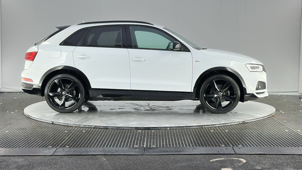 Audi Q3 2.0 Tfsi Black Edition Suv S Tronic Qua GH17FMO White #5