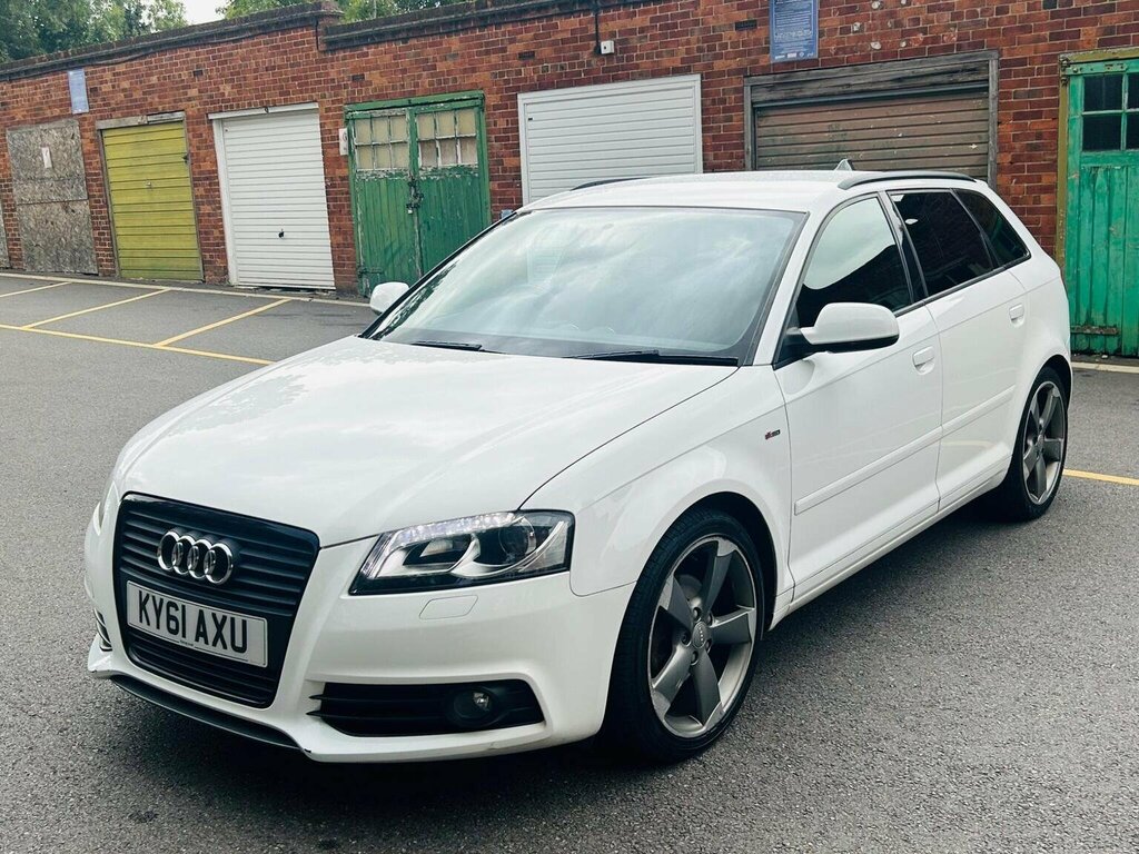 Audi A3 1.8 Tfsi Black Edition Sportback S Tronic Euro 5 5 KY61AXU White #3