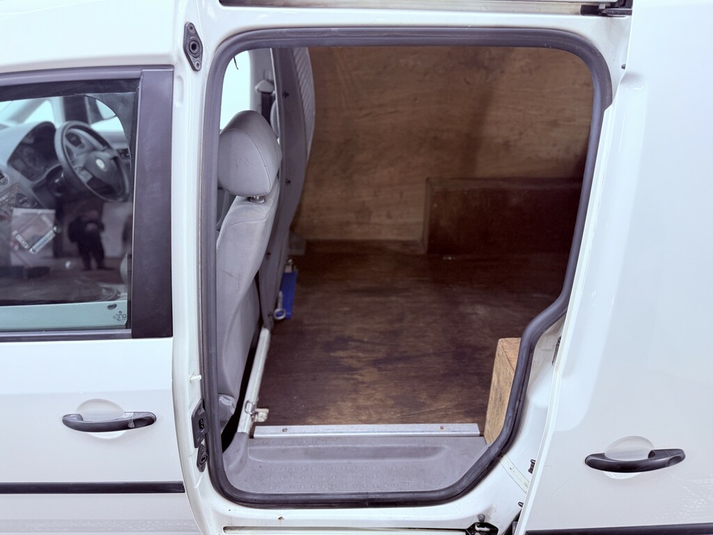 Volkswagen Caddy Green #15