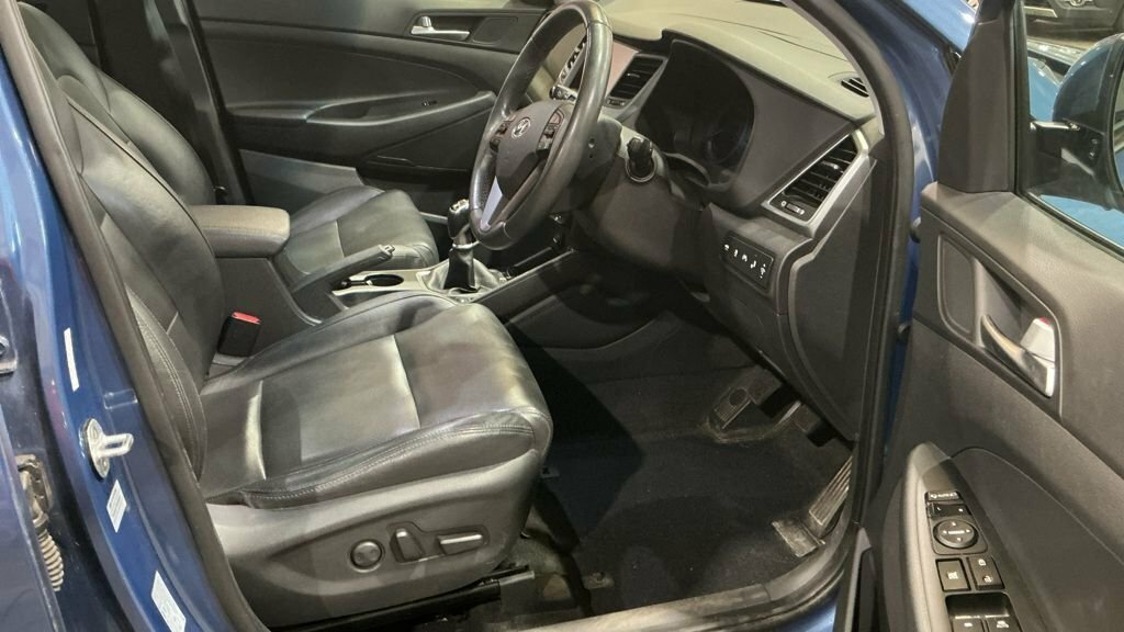 Hyundai Tucson 2L Premium Se AJ66GWA Blue #3