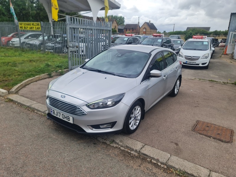 Ford Focus Titanium Tdci BJ17OHB Silver #2