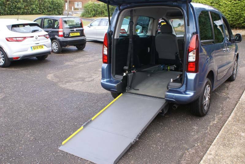 Citroen Berlingo 1.6 Bluehdi 100 Feel Edition Etg6 - 2016 16 WJ16KMG Blue #2