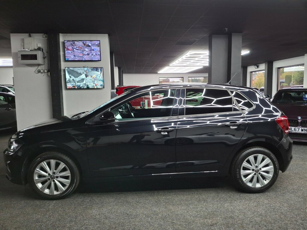 Volkswagen Polo 1L Match SV21RLX Black #4