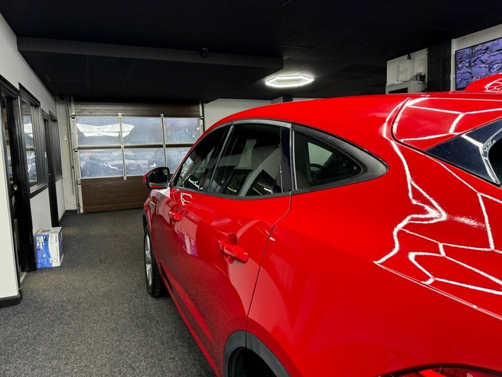 Jaguar E-Pace 2L R-dynamic S VO69CKN Red #6