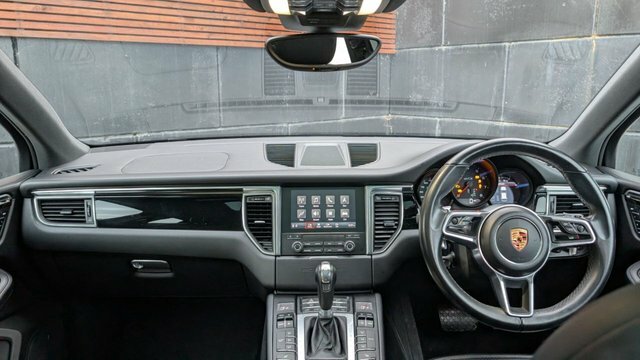 Porsche Macan 2018 3.0T V6 Gts Suv Pdk 4Wd Euro 6 S Silver