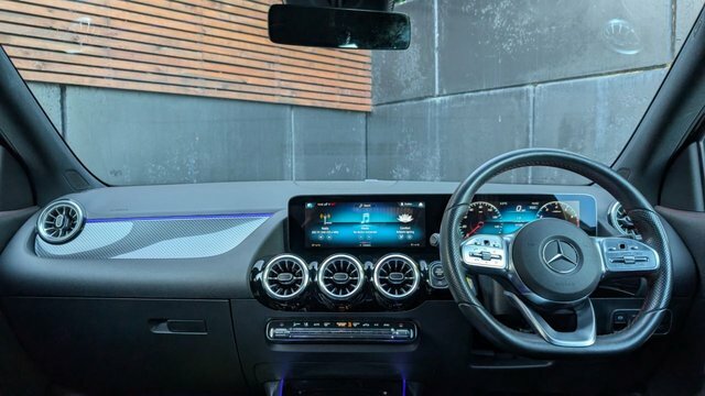 Mercedes-Benz GLA Class 2022 1.3 Gla200 Amg Line Executive Suv Petro KP72FBX Black #3