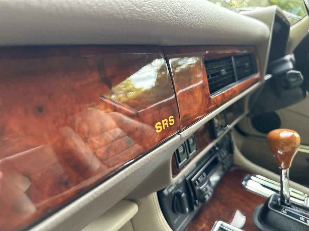 Jaguar XJS 4.0 Celebration Red #23