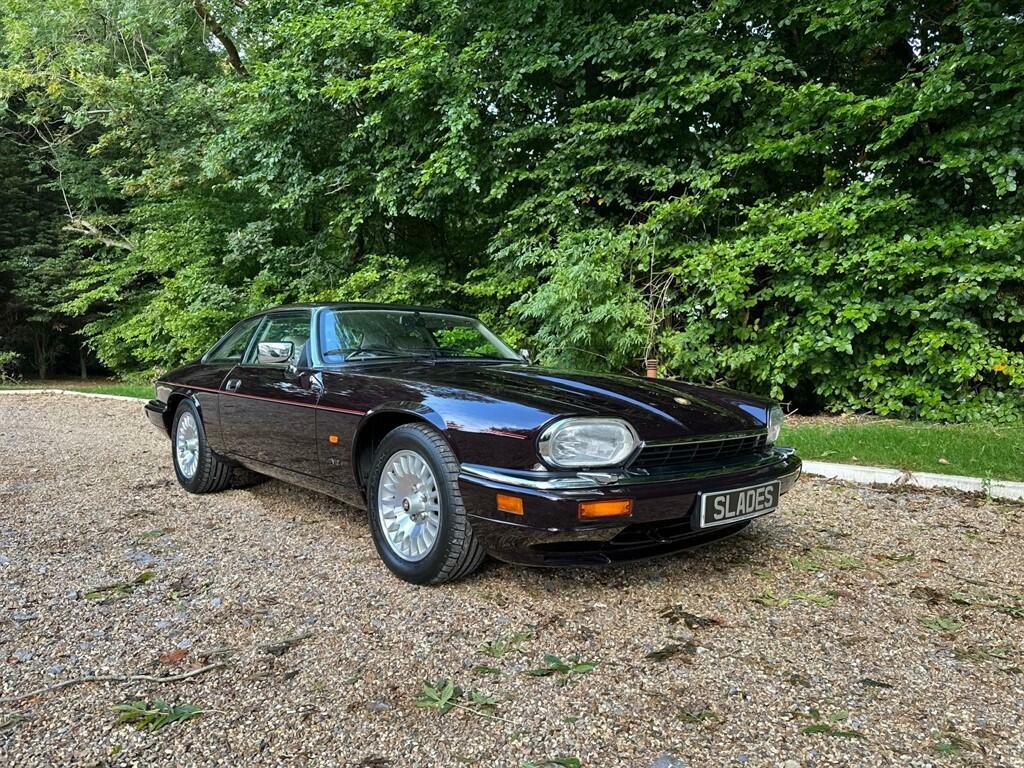 Jaguar XJS 4.0 Celebration Red #1