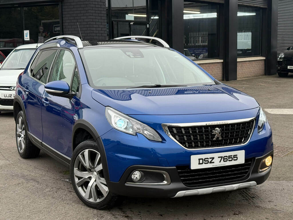 Peugeot 2008 1.5 Bluehdi 100 Allure Premium 5 Speed Blue