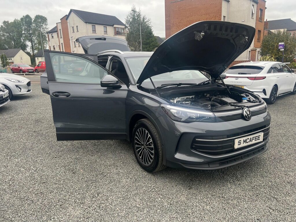 Volkswagen Tiguan 1.5 Etsi Mhev Match Dsg Euro 6 Ss GK25KZE Grey #5