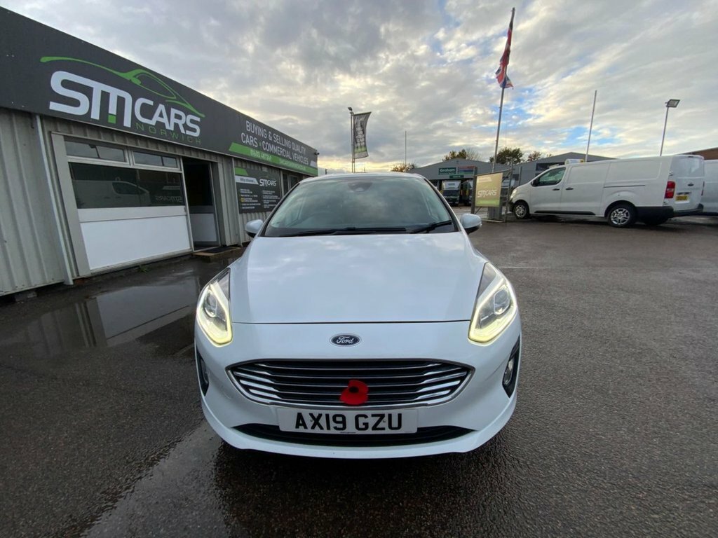 Ford Fiesta 1L Titanium AX19GZU White #3