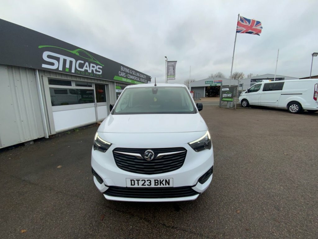 Vauxhall Combo 1.5L Pro DT23BKN White #3