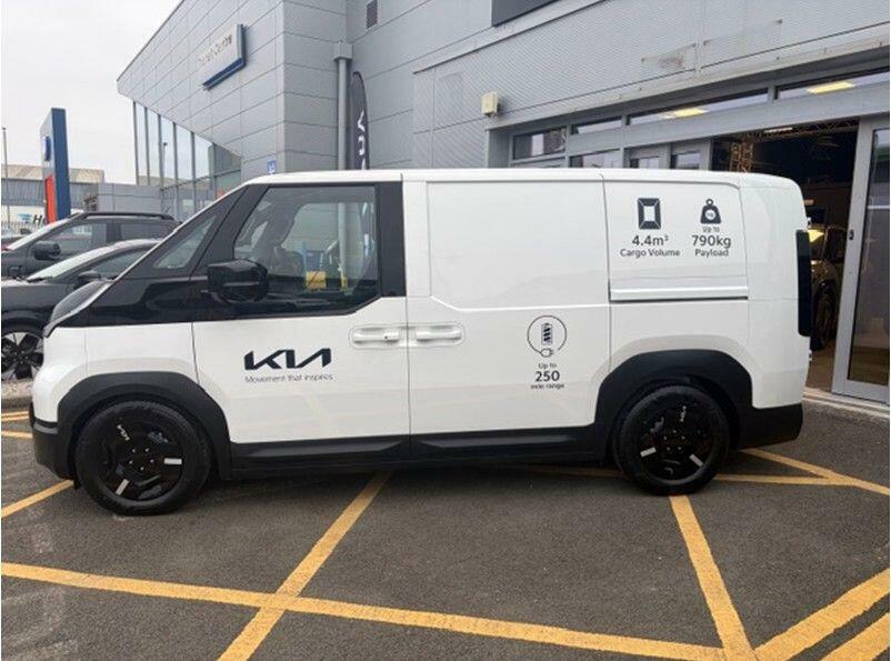 Kia PV5 Long Range 71.2Kwh Plus Cargo Panel Van L2 White