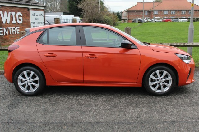 Vauxhall Corsa Se Edition DN22EUD Orange #2