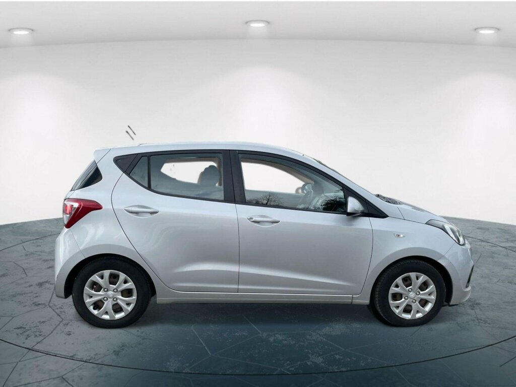 Hyundai I10 1.2 Se Euro 5 DL63SVR Silver #2