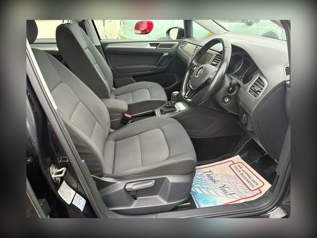 Volkswagen Golf SV 1.4 Tsi Bluemotion Tech Se Mpv Dsg Black #2