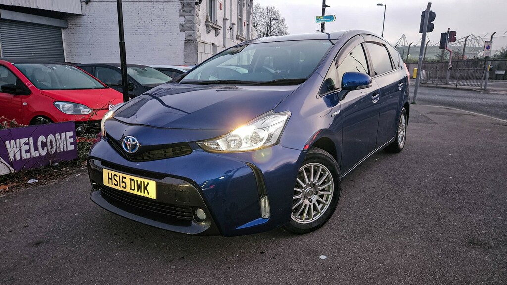 Toyota Prius+ 7 Seats White #7