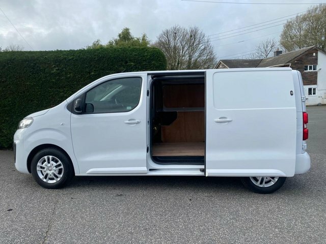 Vauxhall Vivaro 2700 Sportive L1 Swb 1.5Td 120Ps YE72XNT White #5
