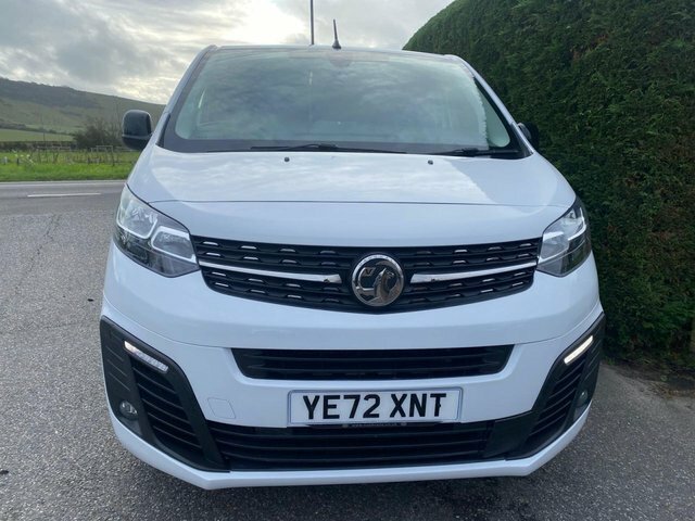 Vauxhall Vivaro 2700 Sportive L1 Swb 1.5Td 120Ps YE72XNT White #2