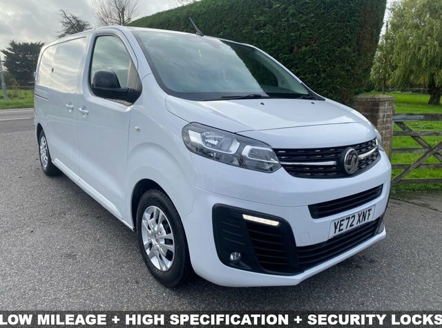 Vauxhall Vivaro 2700 Sportive L1 Swb 1.5Td 120Ps White