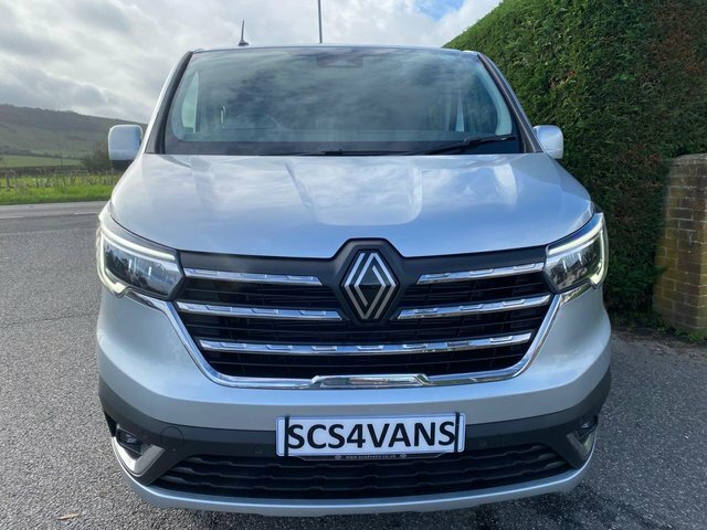Renault Trafic Ll30 Extra Sport 6 Seat Double Cab Van L2 Lwb 2.0 MA75WVM Grey #2