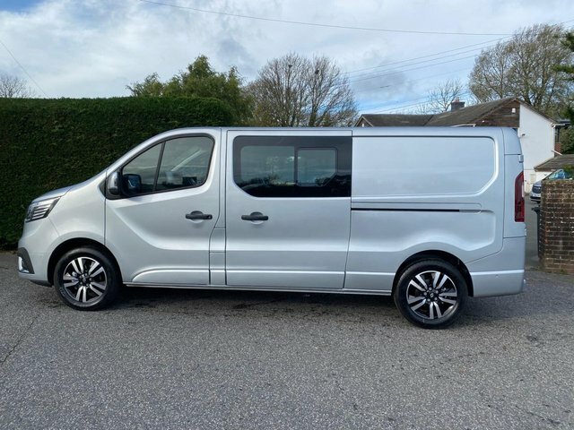 Renault Trafic Ll30 Extra Sport 6 Seat Double Cab Van L2 Lwb 2.0 MA75WVM Grey #5