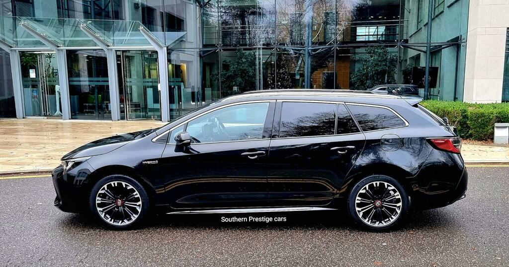 Toyota Corolla 1.8 Vvt-h Gr Sport Touring Sports Cvt Euro 6 Ss FG70YMD Black #6