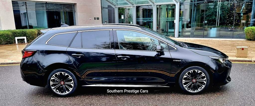 Toyota Corolla 1.8 Vvt-h Gr Sport Touring Sports Cvt Euro 6 Ss FG70YMD Black #5