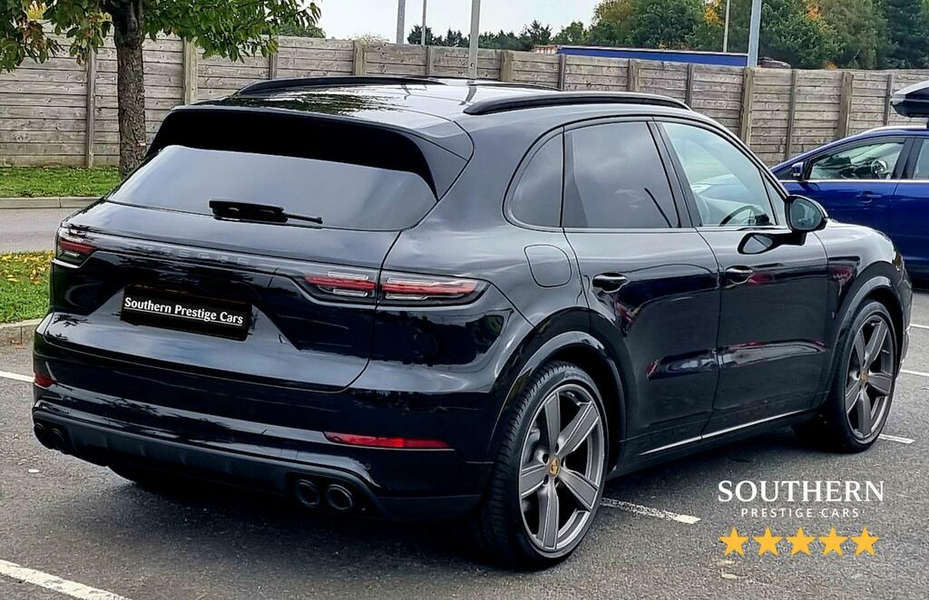 Porsche Cayenne 3.0 V6 E-hybrid 17.9Kwh Platinum Edition Tiptronic Y5EEK Black #5