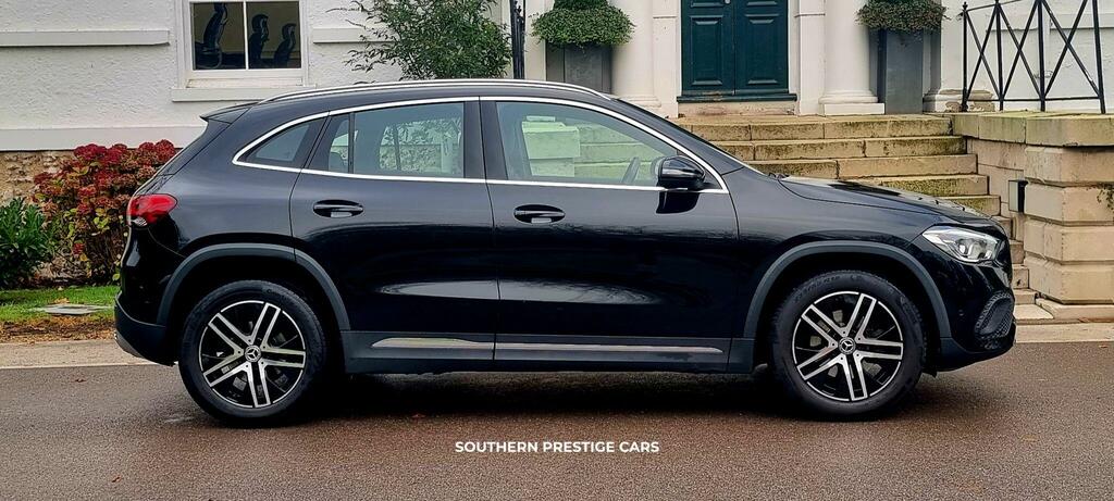 Mercedes-Benz GLA Class 1.3 Gla200 Sport Executive 7G-dct Euro 6 Ss 5 WR70HBN Black #4